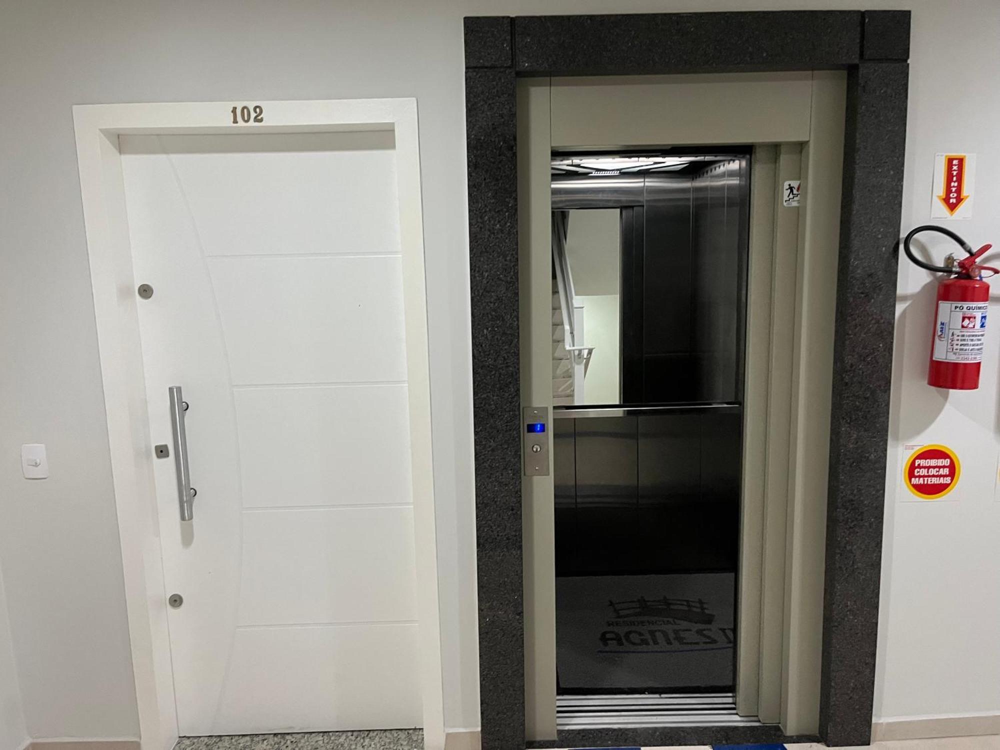 Apto De Temporada Com 2 Suites, Dos Ingleses Apartment